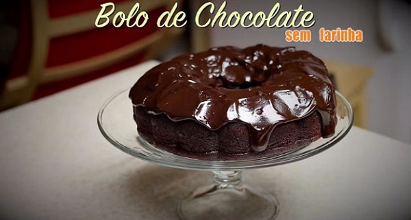 bolo-chocolate-coco